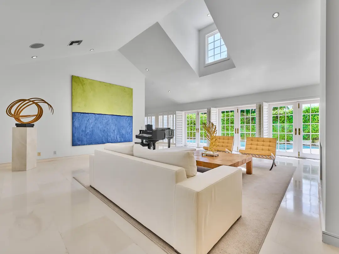 Living Room Toward Pool
