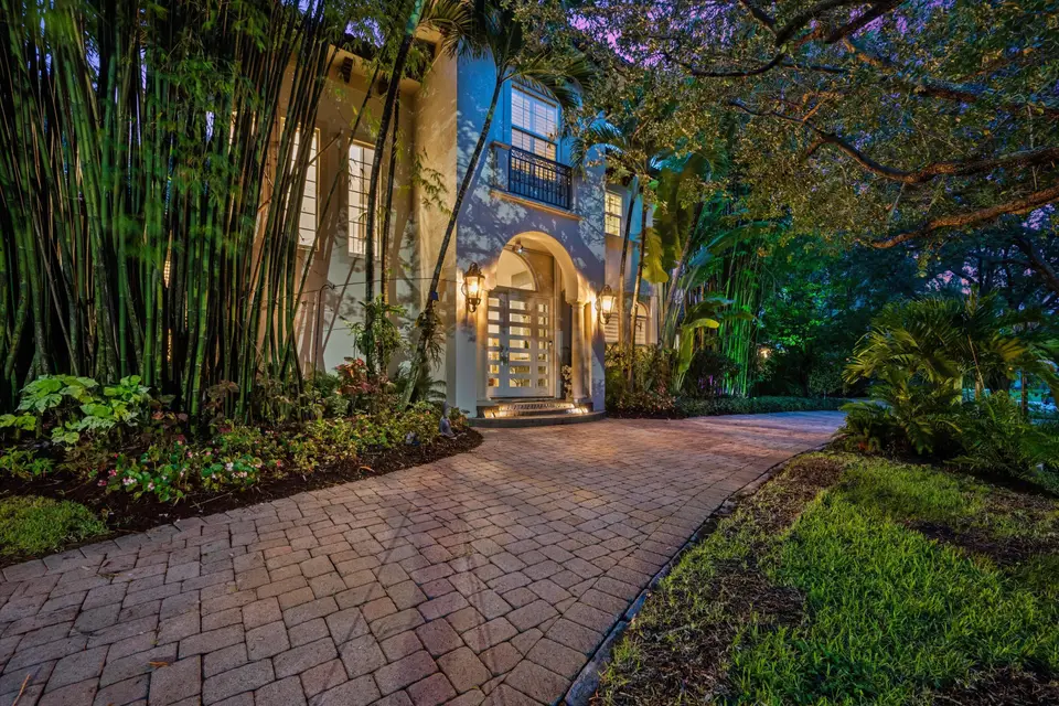 4699 Gleneagles Drive, Boynton Beach, FL 33436