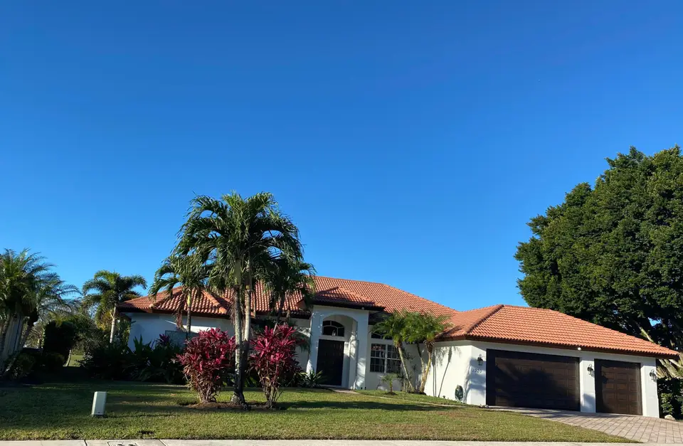 1920 S Club Drive, Wellington, FL 33414