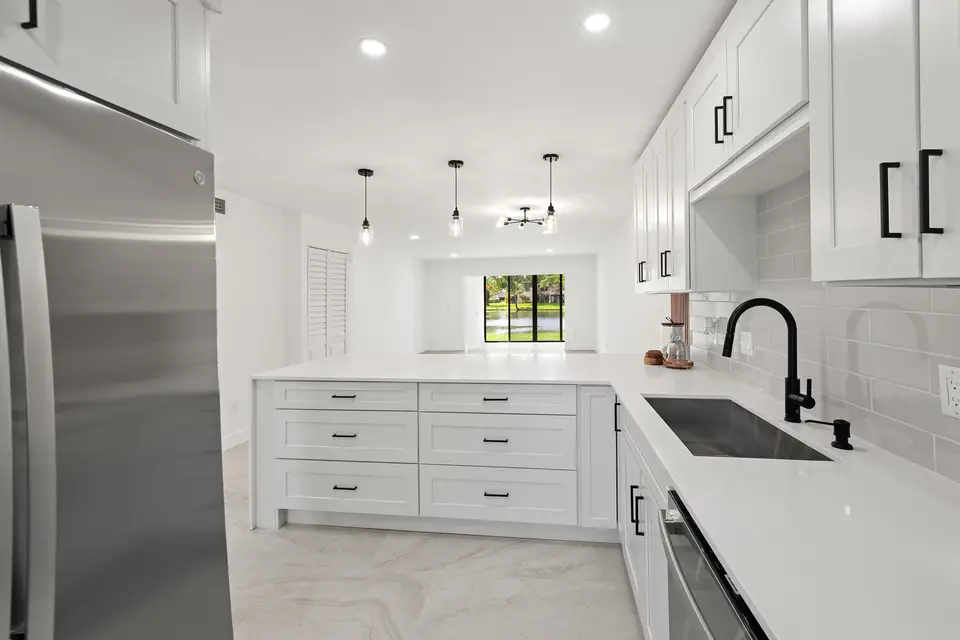 9293 Vista Del Lago 15c, Boca Raton, FL 33428