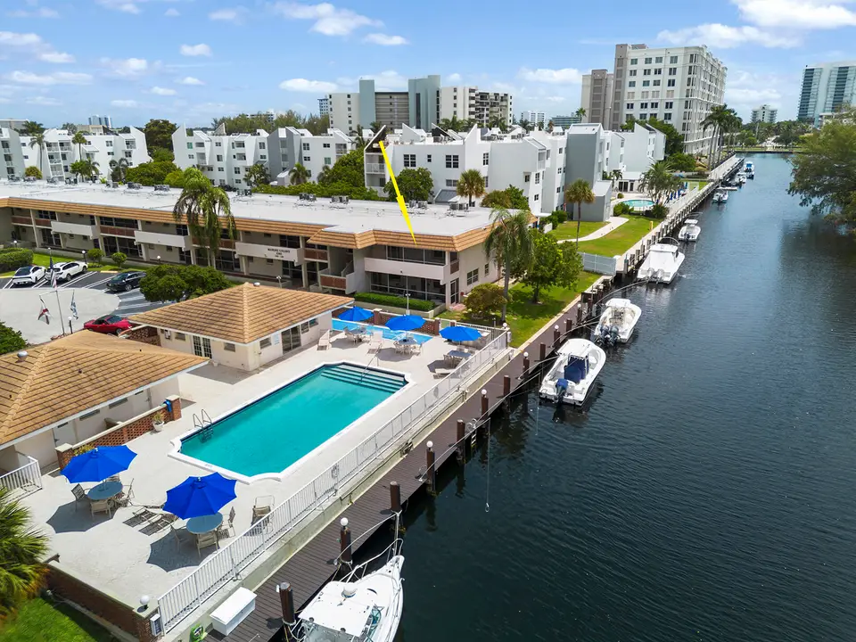 1340 NE 28th Avenue 228, Pompano Beach, FL 33062