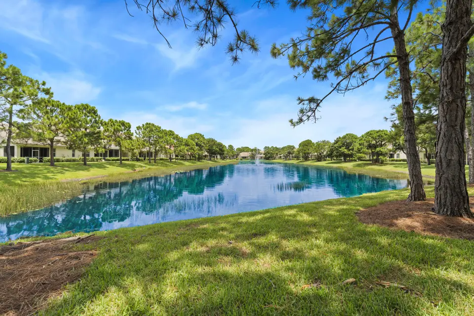 8133 Mulligan Circle, Port St. Lucie, FL 34986