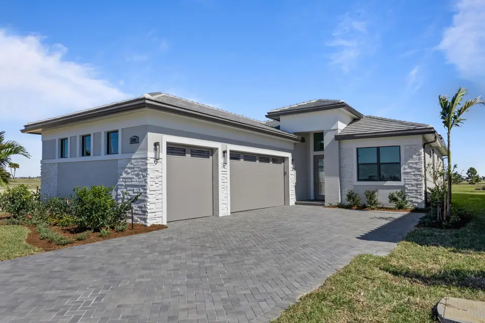 13769 SW Shinnecock Drive, Port St. Lucie, FL 34987
