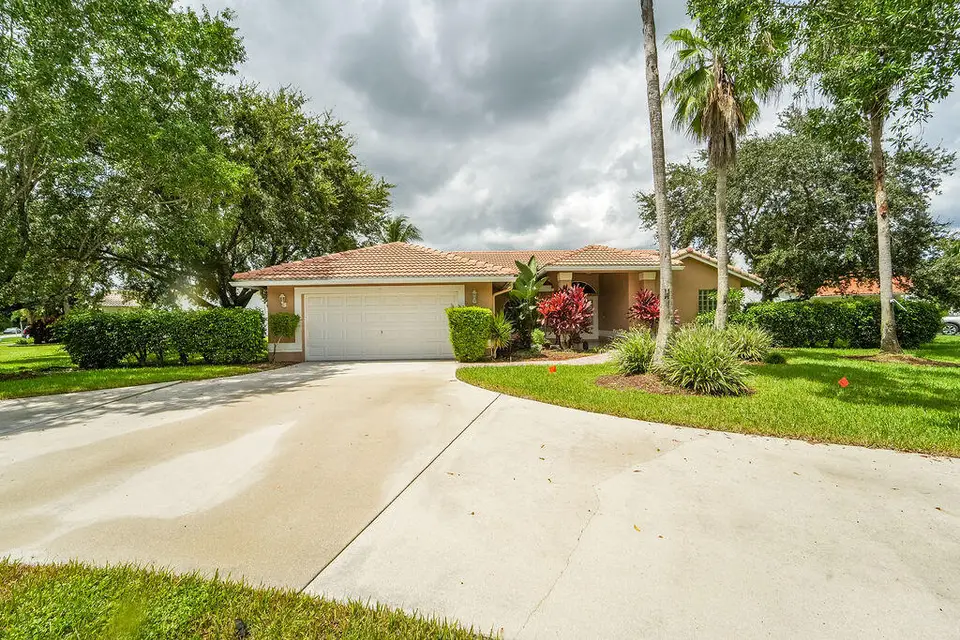 10884 Paso Fino Drive, Lake Worth, FL 33449