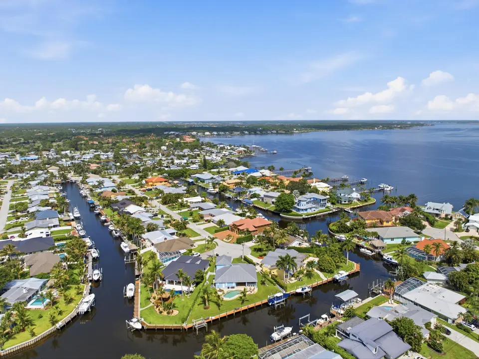 1489 SW Seahawk Way, Palm City, FL 34990