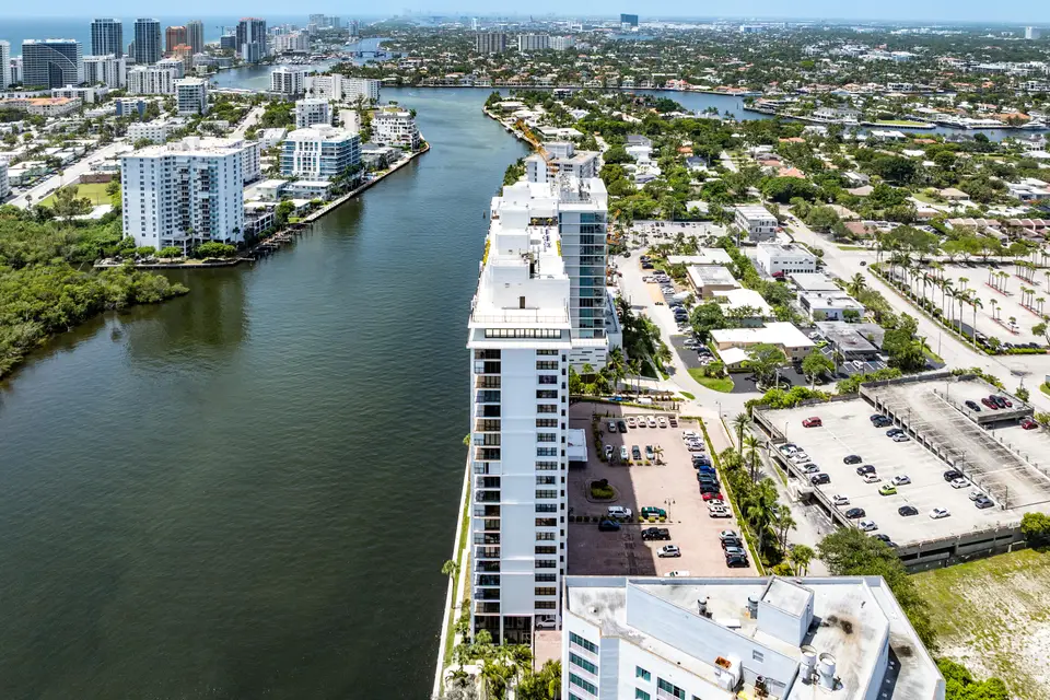 936 Intracoastal Drive 12h, Fort Lauderdale, FL 33304