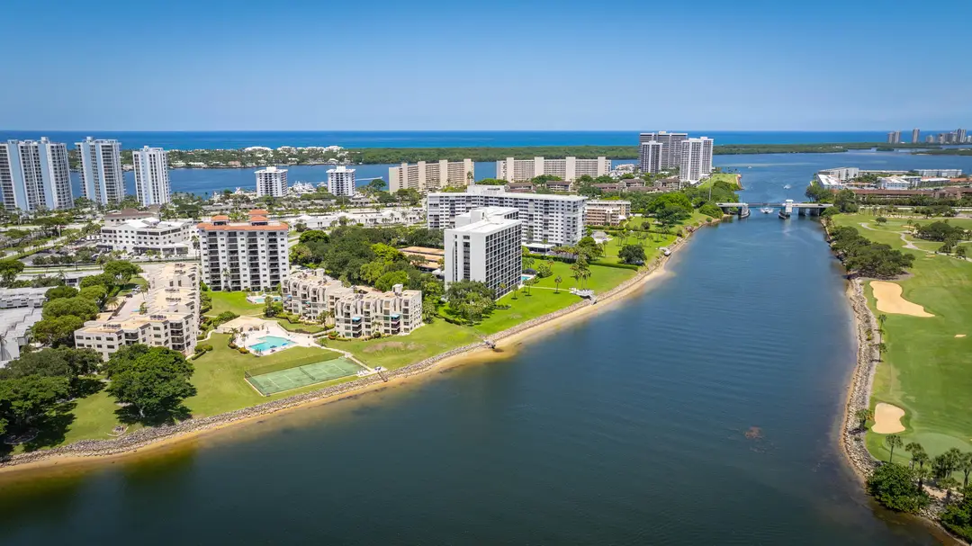 374 Golfview Road Unit 205-48