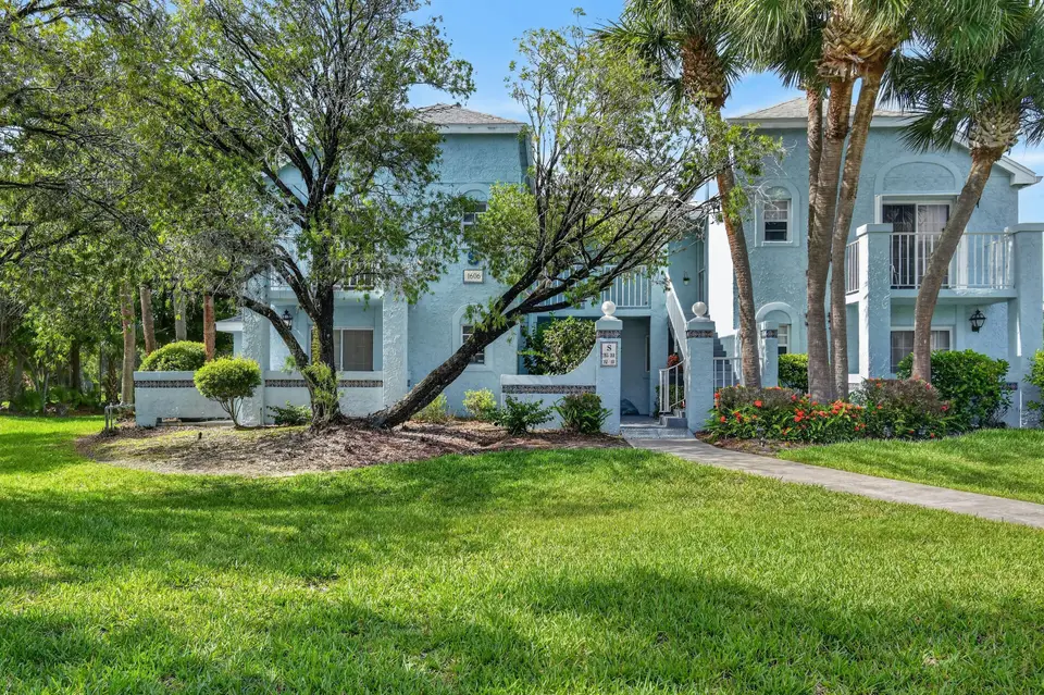 1606 SE Green Acres Circle S203, Port St. Lucie, FL 34952