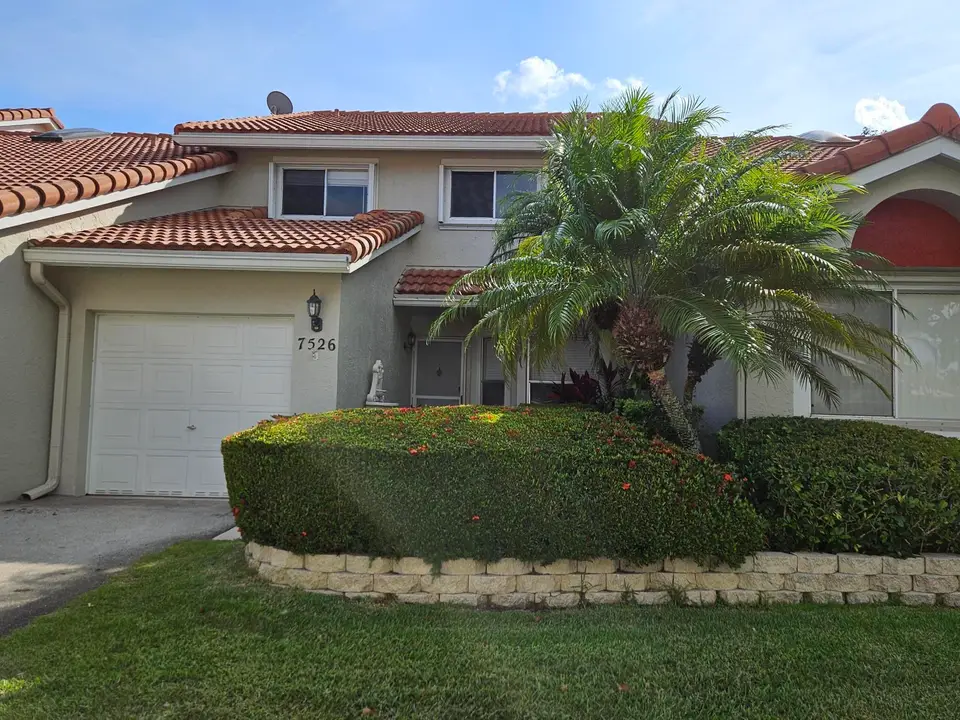 7526 Pinewalk Drive S 174, Margate, FL 33063