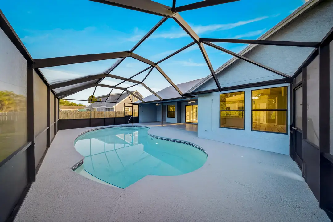 4802 Sunset Boulevard, Fort Pierce, FL 34982