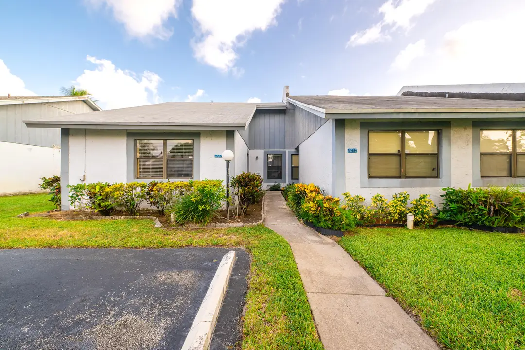 6020 NW 3rd Street 6020, Margate, FL 33063