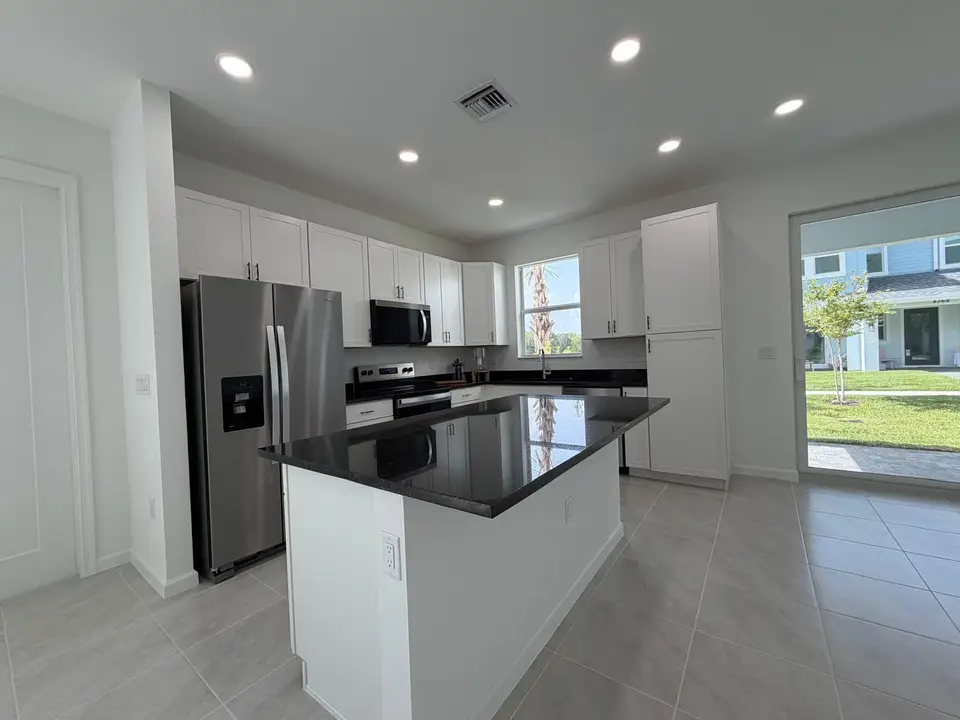 4402 Longwood Lake Square, Westlake, FL 33470