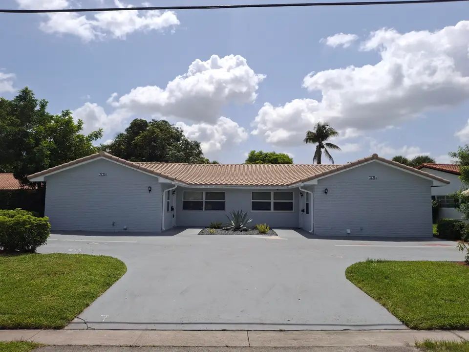 3731 NW 110TH Avenue NW A-B, Coral Springs, FL 33065