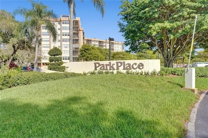 1300 SAINT CHARLES Place 706, Pembroke Pines, FL 33026