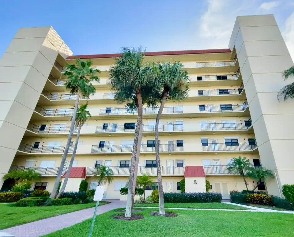 7430 S Ocean Drive 219, Jensen Beach, FL 34957