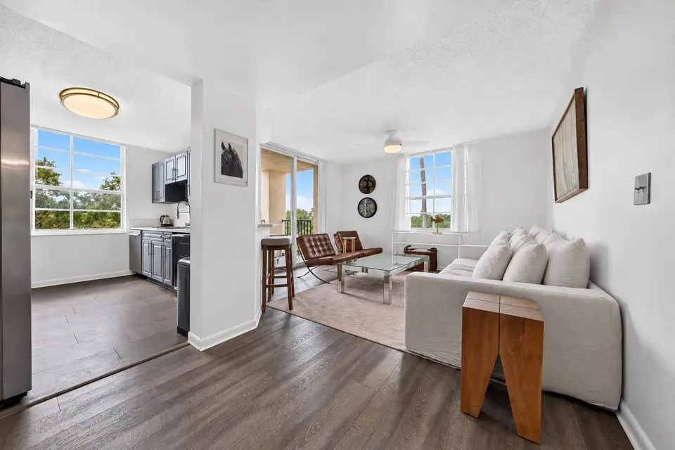 520 SE 5th Ave 2211, Fort Lauderdale, FL 33301