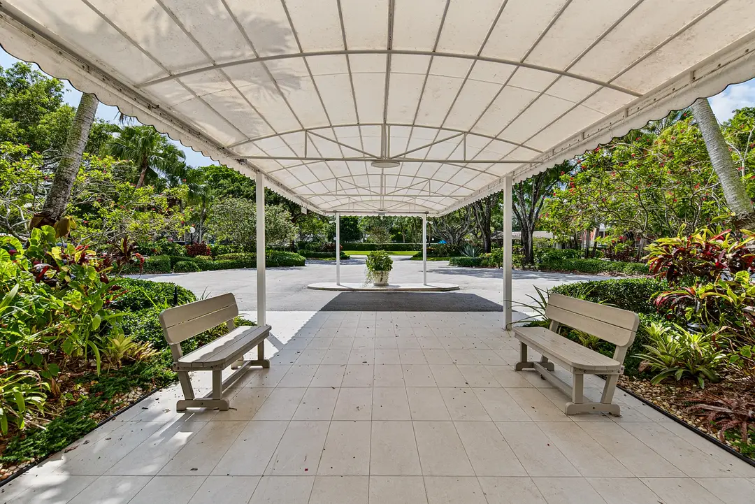 804 CYPRESS Boulevard 503, Pompano Beach, FL 33069