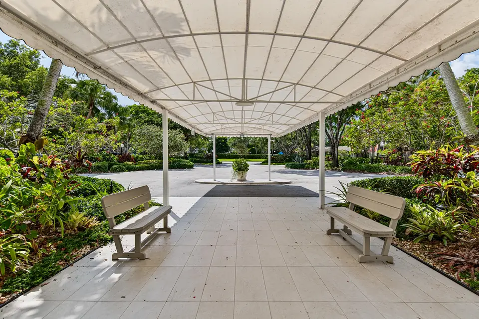 804 CYPRESS Boulevard 503, Pompano Beach, FL 33069