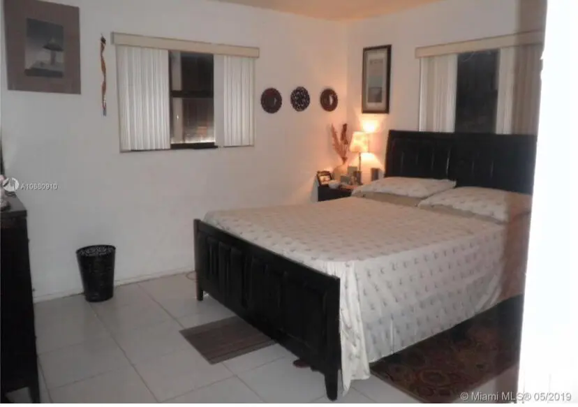 277 SUNSHINE Drive 3523, Coconut Creek, FL 33066