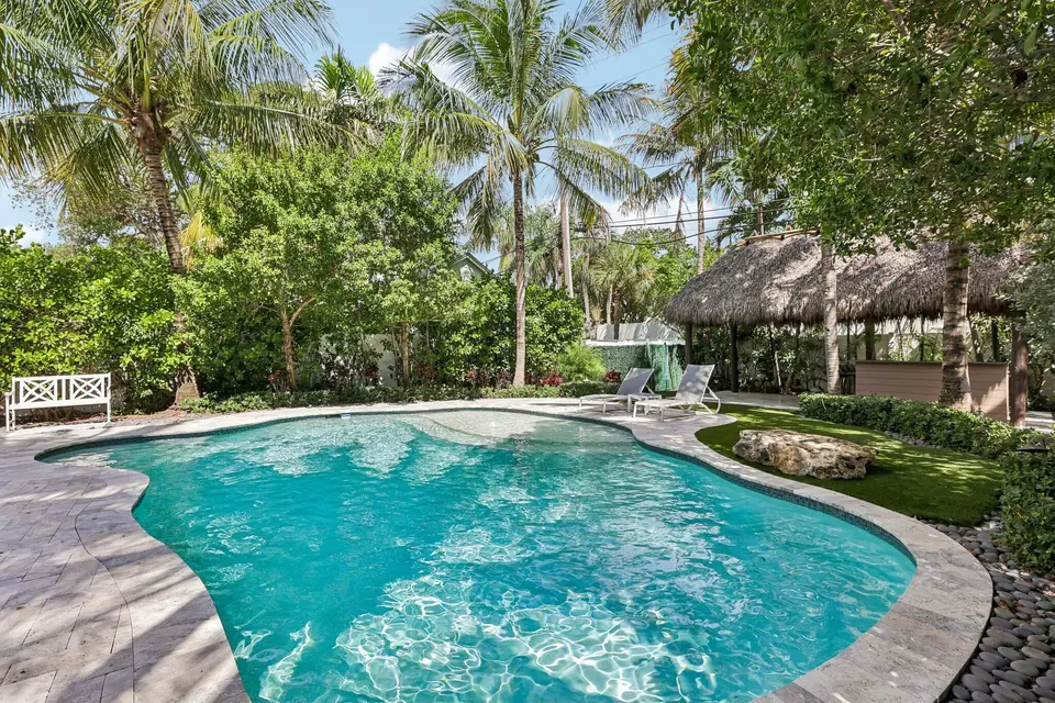 3319 NE 18TH Street, Fort Lauderdale, FL 33305