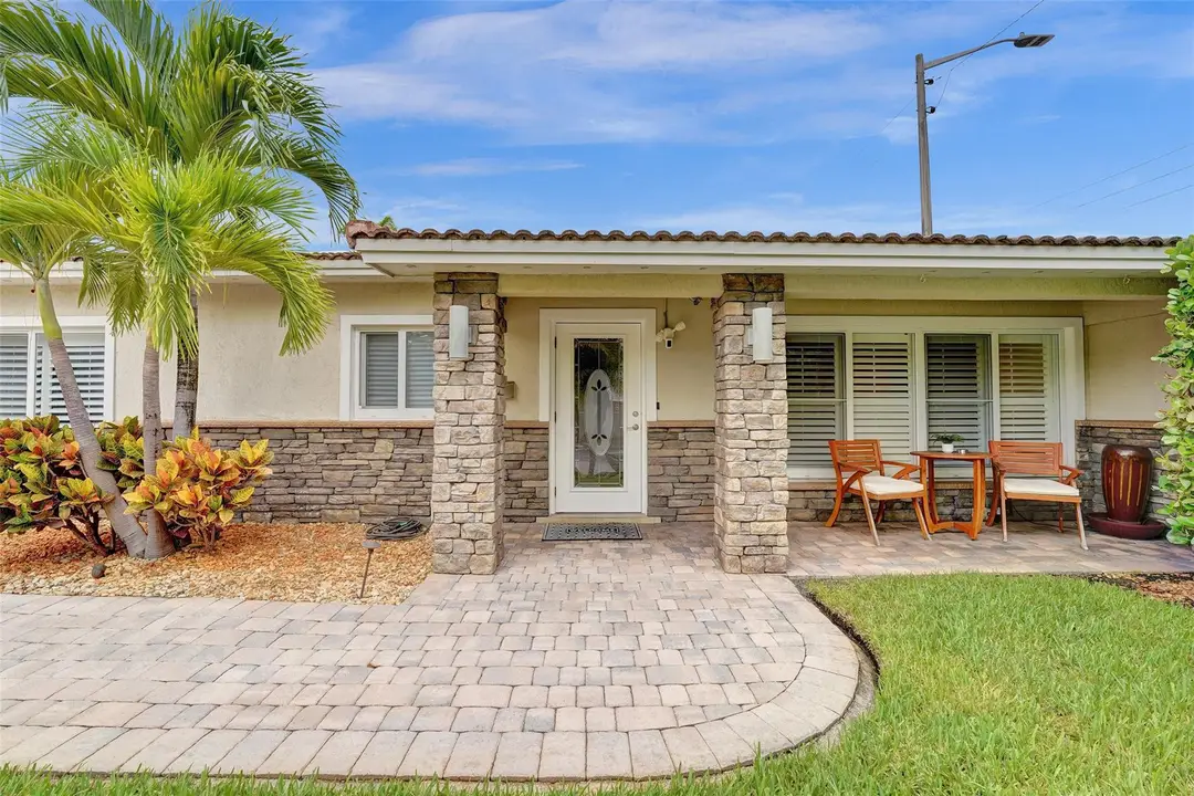 1245 NE 17TH Way, Fort Lauderdale, FL 33304