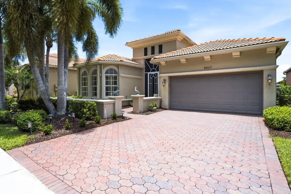 9857 VIA GRANDE W, Wellington, FL 33411