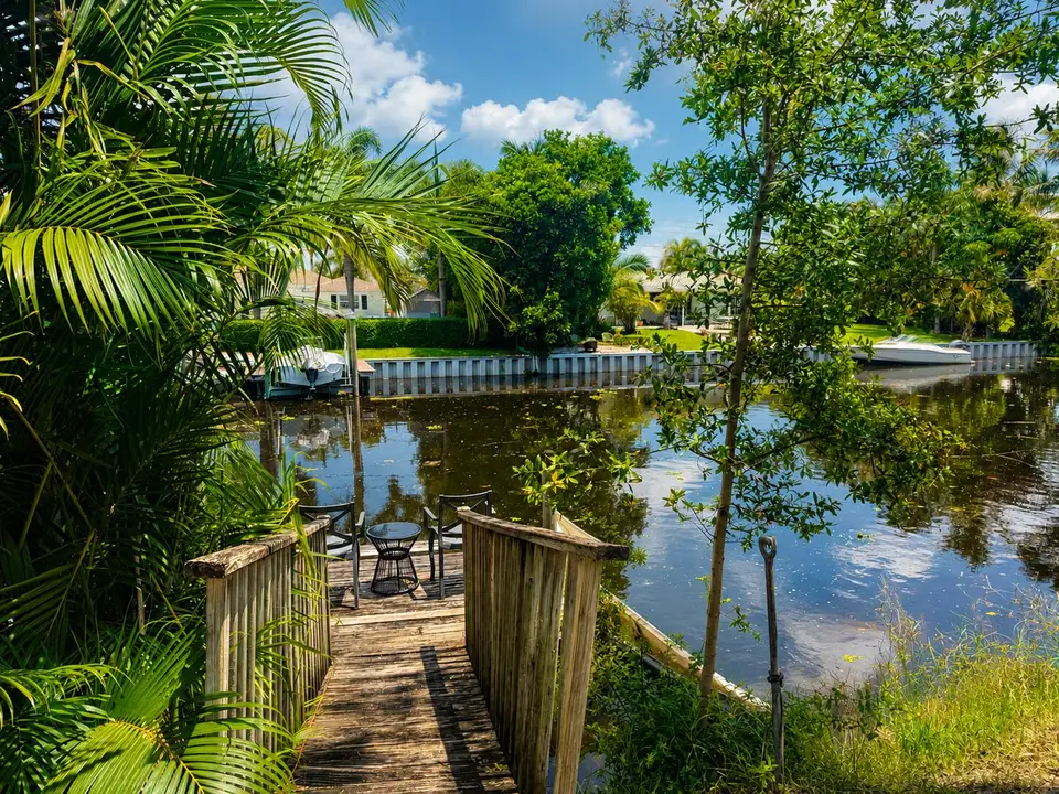 2452 Waterside Drive, Lake Worth Beach, FL 33461