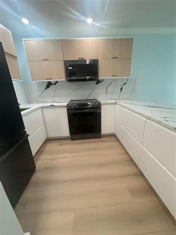 101 SE 6TH Avenue 5, Pompano Beach, FL 33060