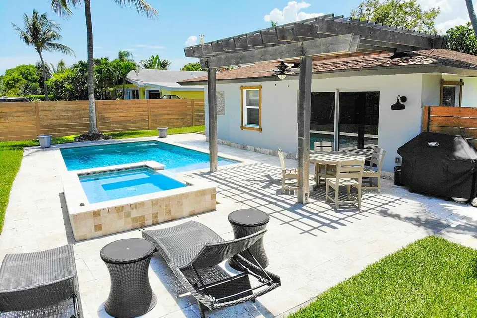 922 Turner Road, Delray Beach, FL 33483