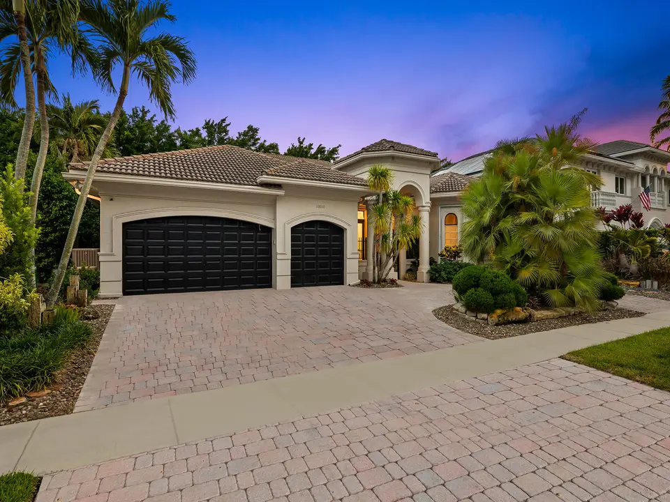 10800 Blue Palm Street, Plantation, FL 33324