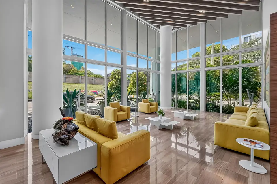 1600 SW 1ST Avenue 413, Miami, FL 33129