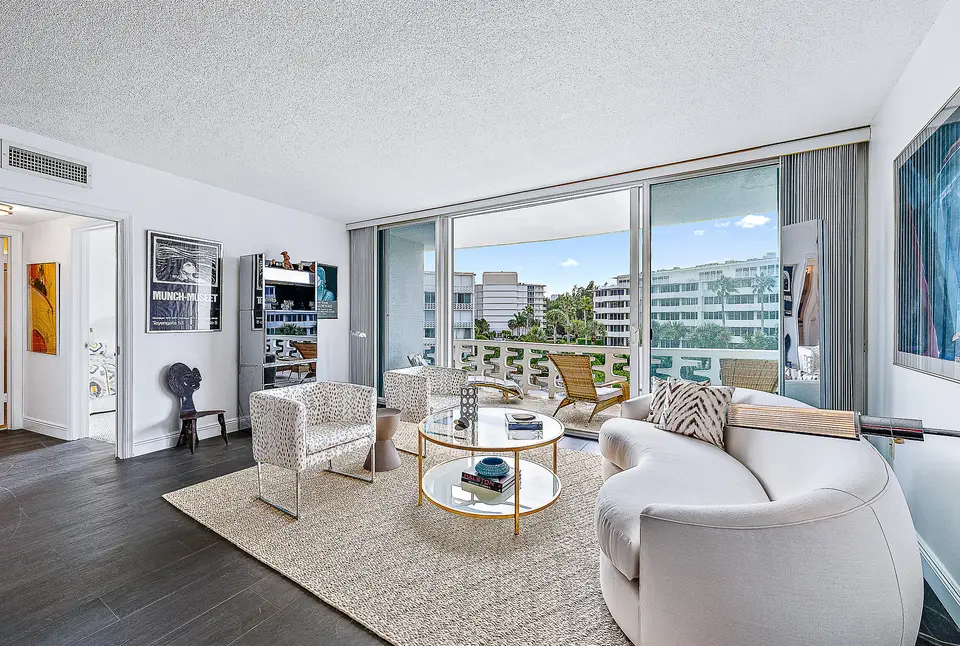 2760 S Ocean Boulevard 310, Palm Beach, FL 33480
