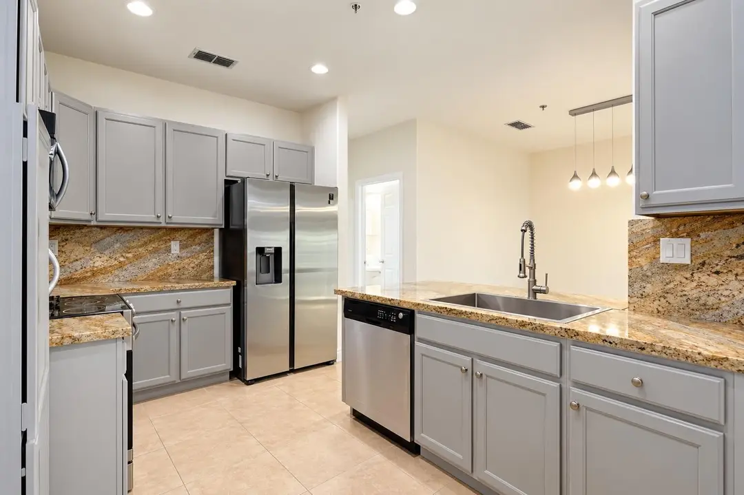 Open Kitchen