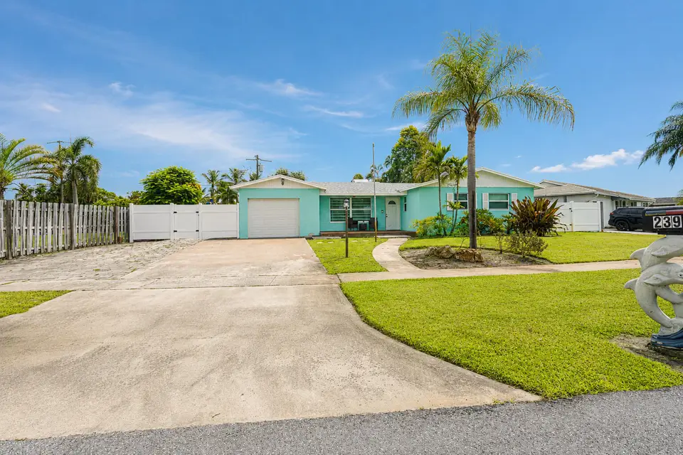 2395 Edgewater Drive, West Palm Beach, FL 33406
