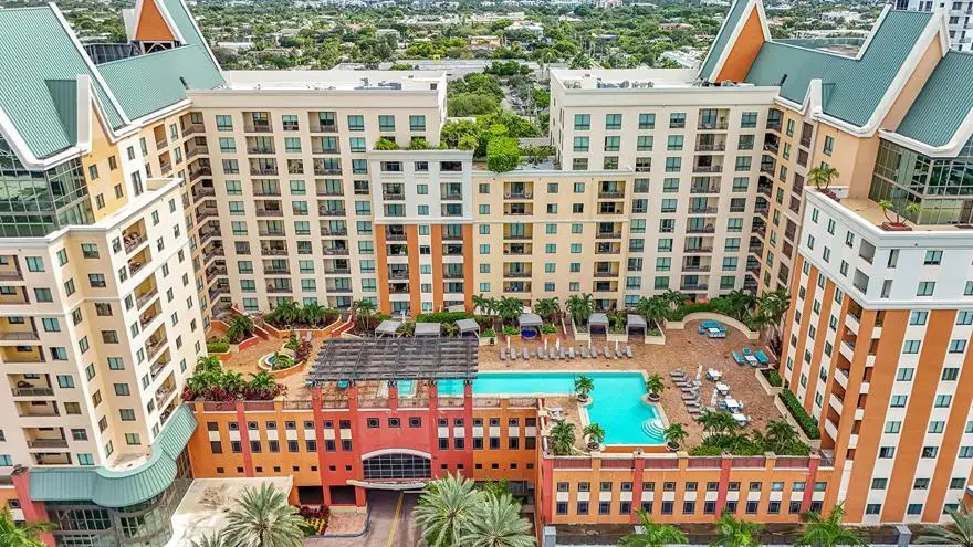 110 N Federal Highway 501, Fort Lauderdale, FL 33301