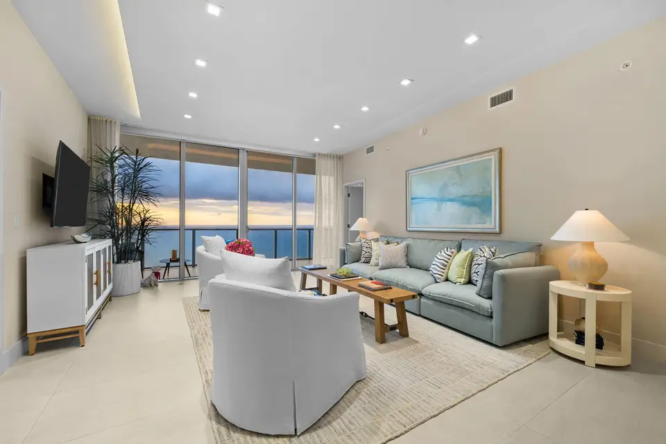 2200 N Ocean Boulevard S1802, Fort Lauderdale, FL 33305