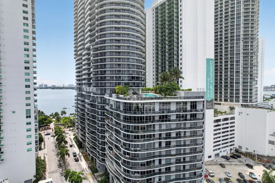488 NE 18th Street 1515, Miami, FL 33132