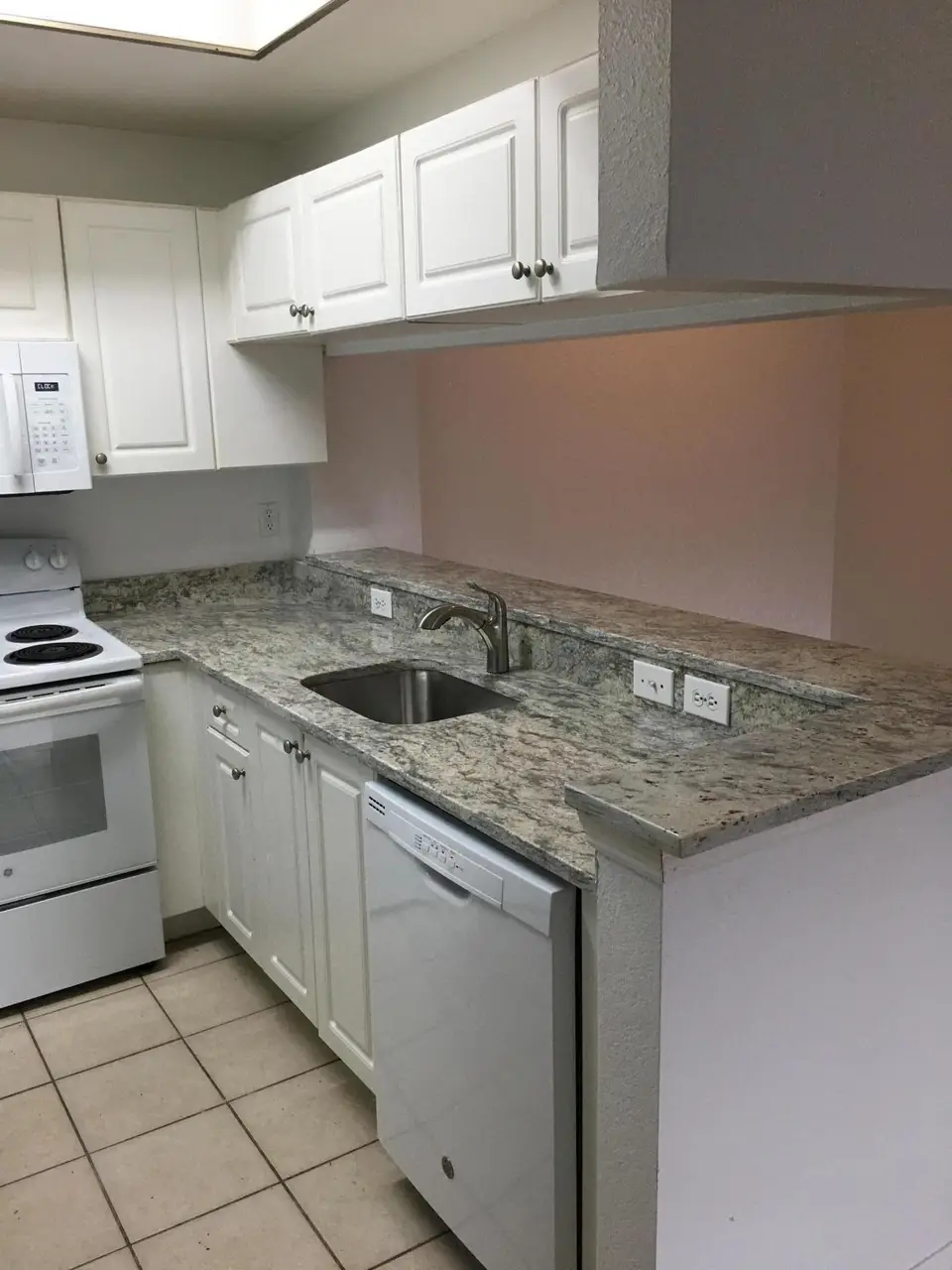 2801 SARENTO Place 302, Palm Beach Gardens, FL 33410