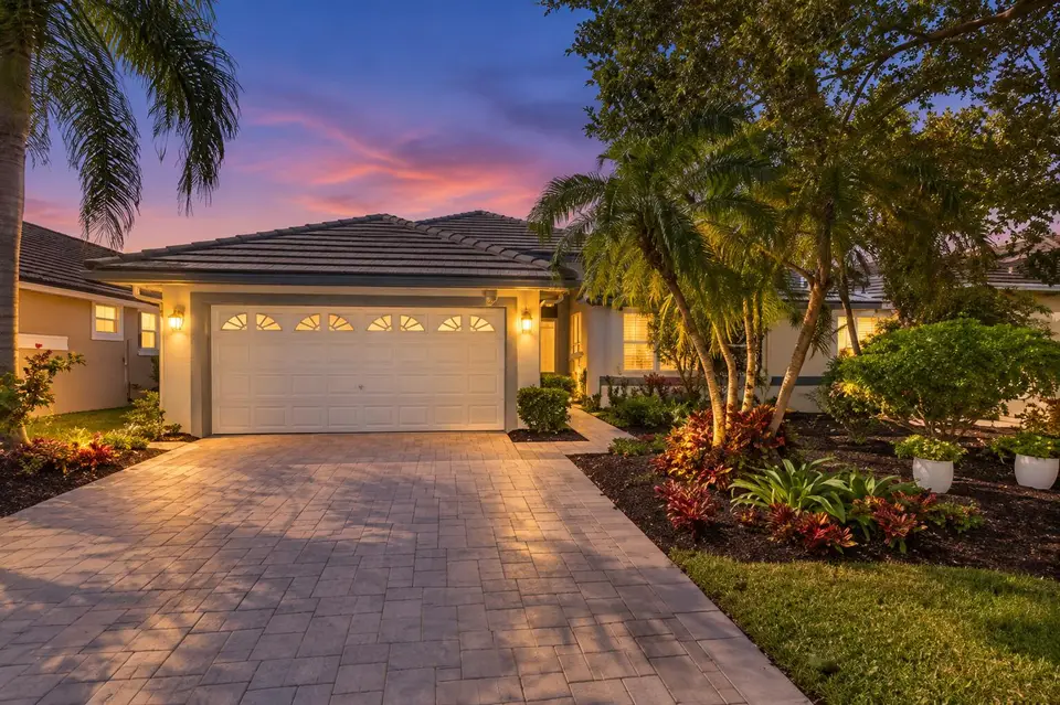 11728 HIGHLAND Place, Coral Springs, FL 33071