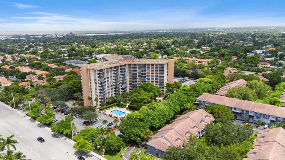 10777 W Sample Road 508, Coral Springs, FL 33065