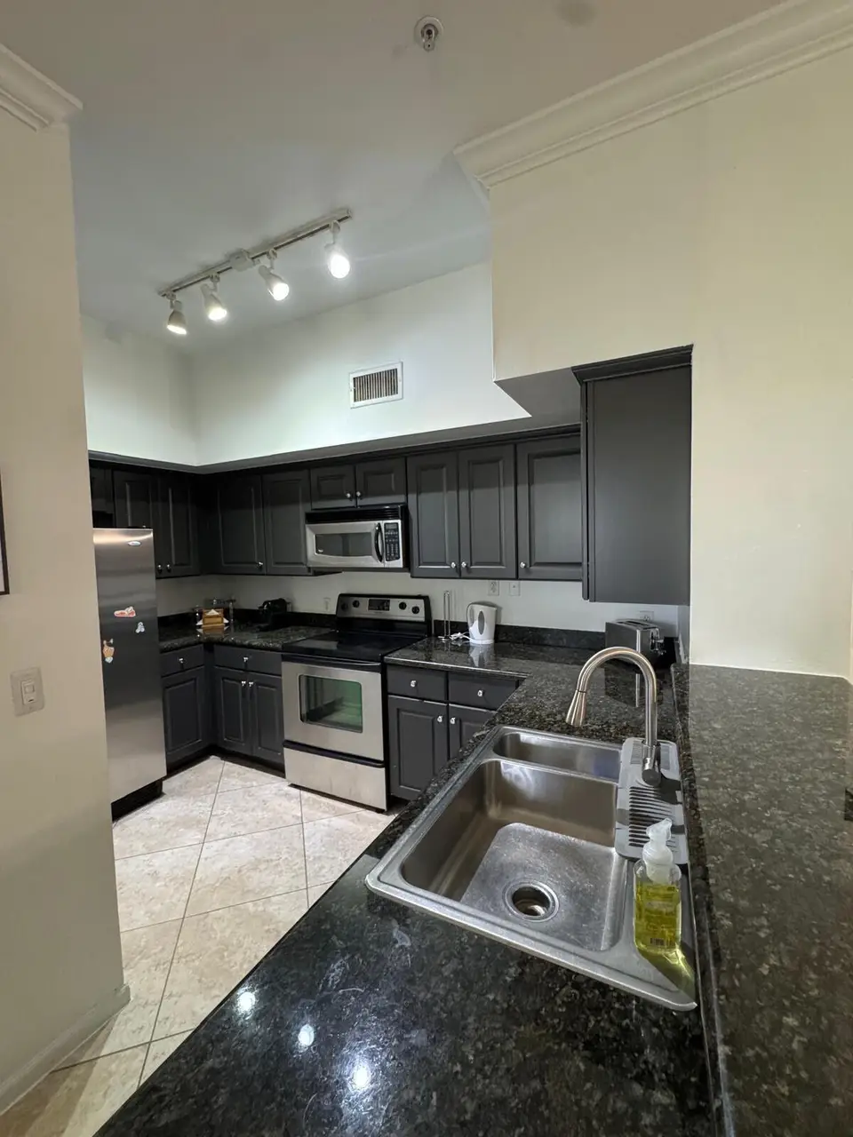 11750 St Andrews Place 307, Wellington, FL 33414
