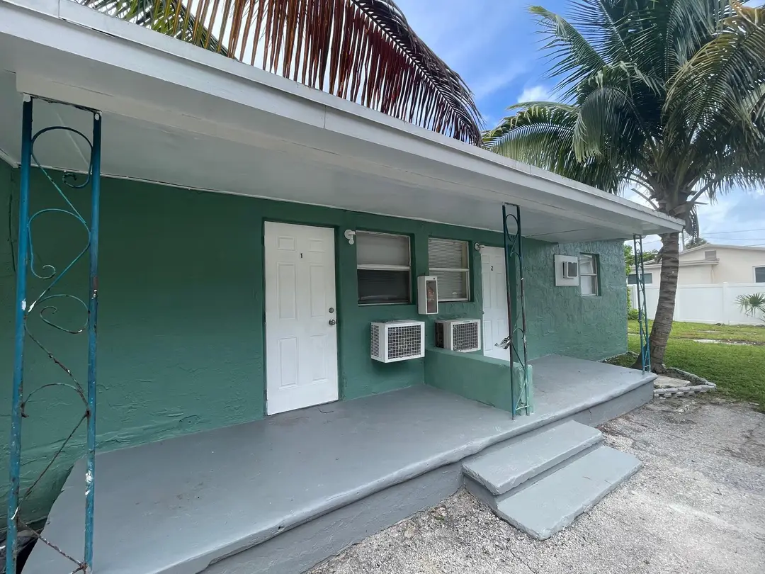 22 NW 8th Avenue #1 Front, Dania Beach, FL 33004