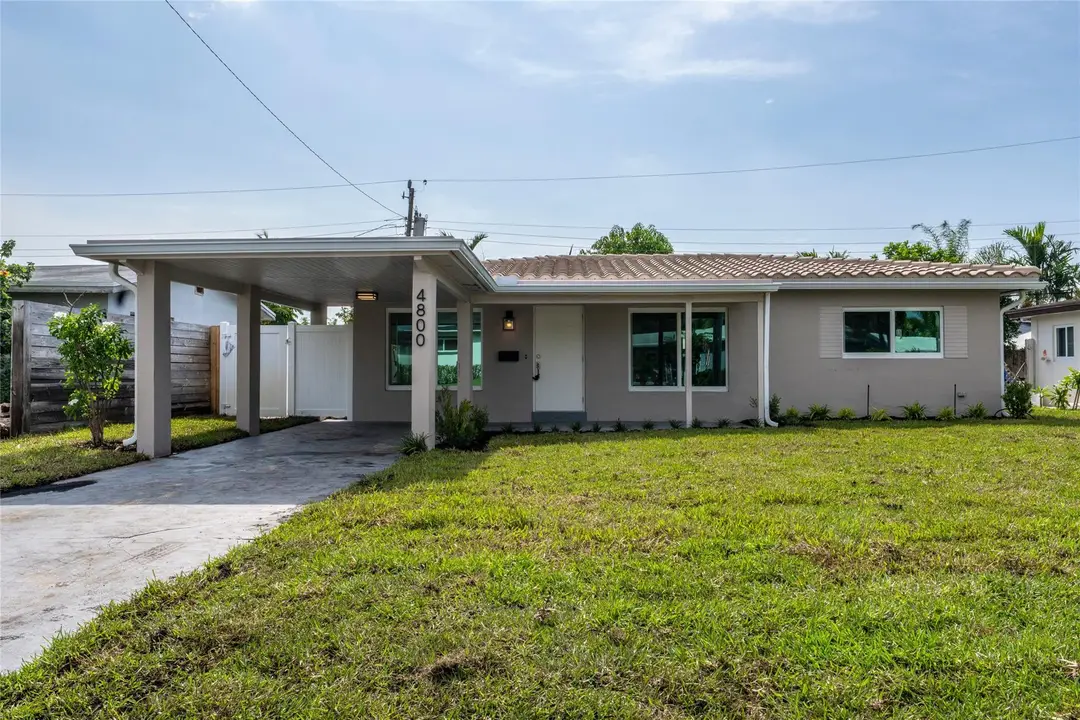 4800 NE 4th Avenue, Oakland Park, FL 33334