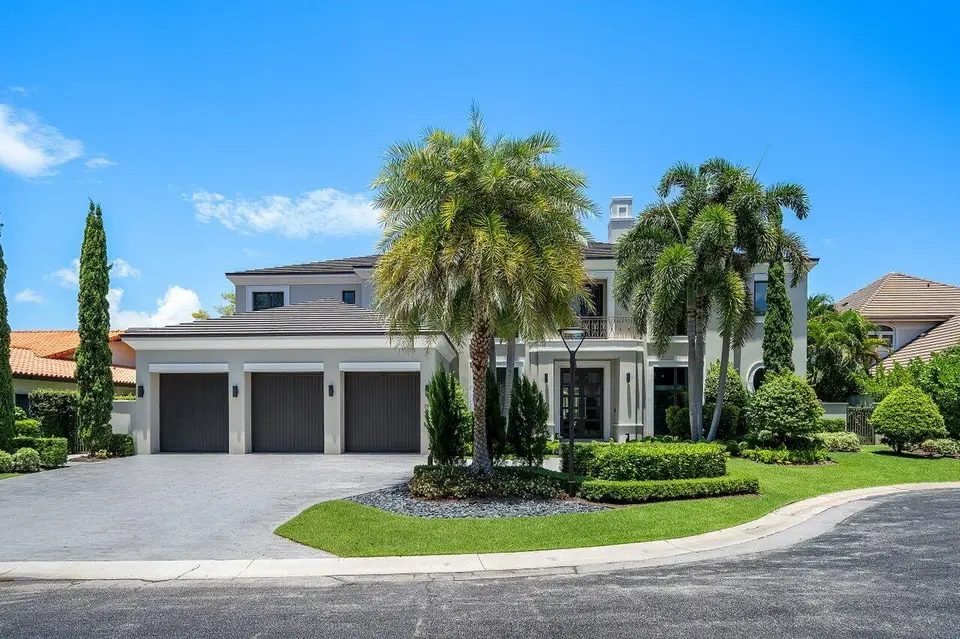 701 SANCTUARY Drive, Boca Raton, FL 33431