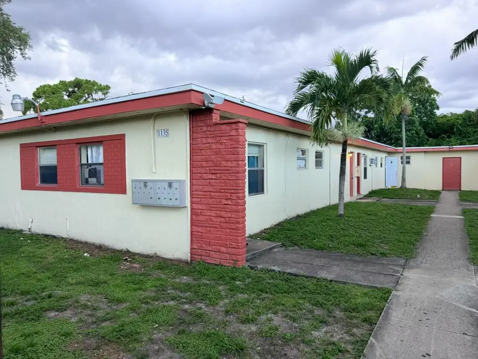 1135 SHARAZAD Boulevard 35, Opa-Locka, FL 33054