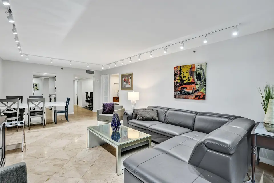 1717 N Bayshore Drive A-1041, Miami, FL 33132