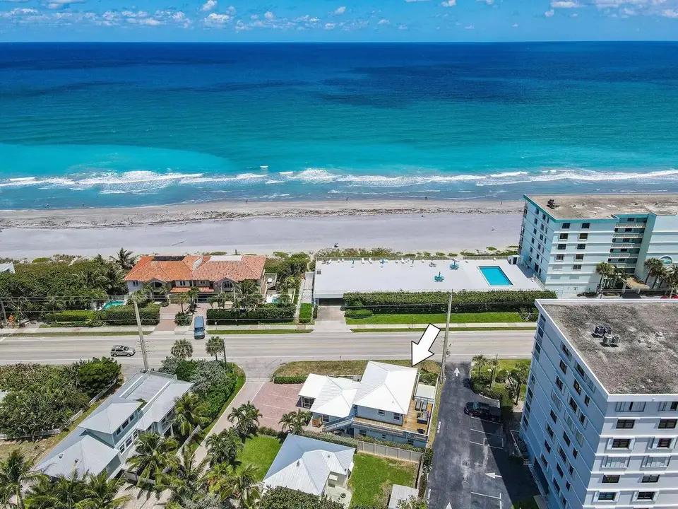 444 ZEPHYR Way, Juno Beach, FL 33408