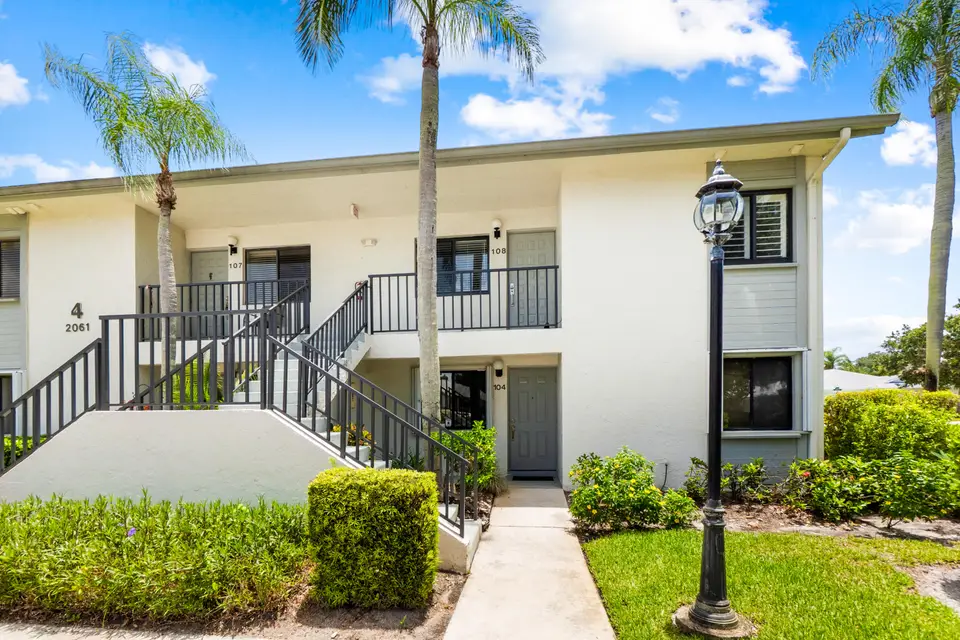 2061 NW 21ST Terrace 108, Stuart, FL 34994