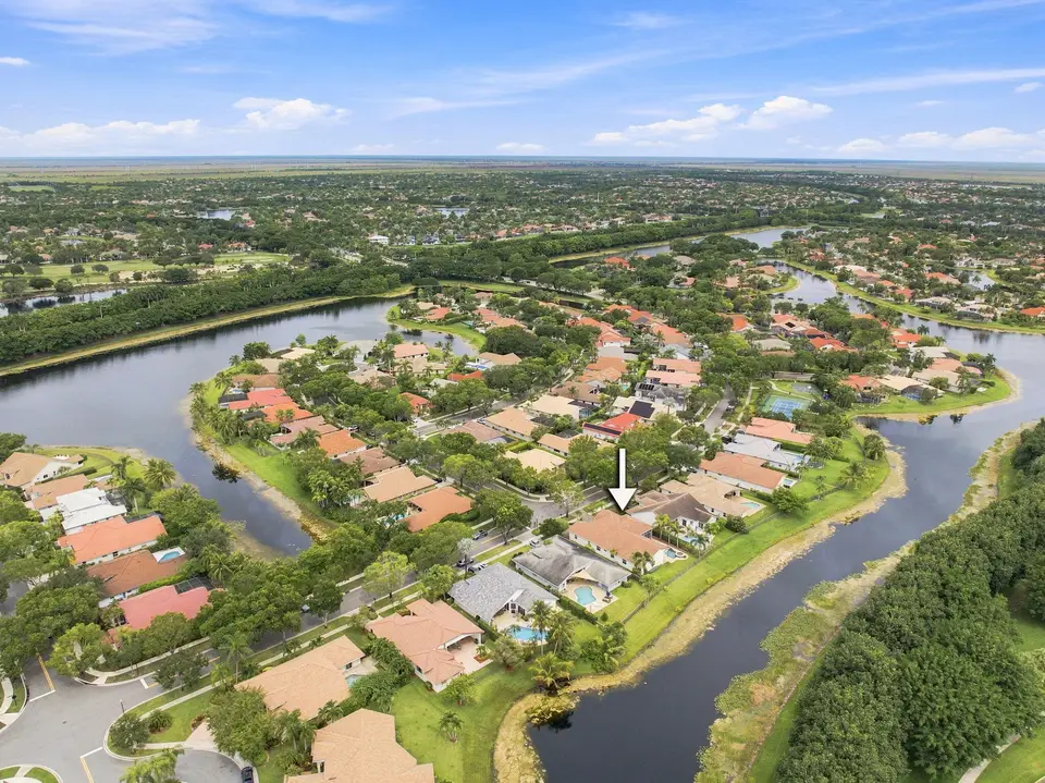 845 Bayside Lane, Weston, FL 33326