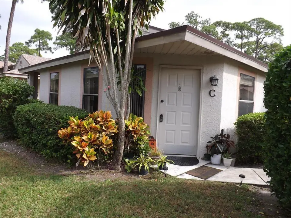 2825 Stoneway Lane 2825, Fort Pierce, FL 34982